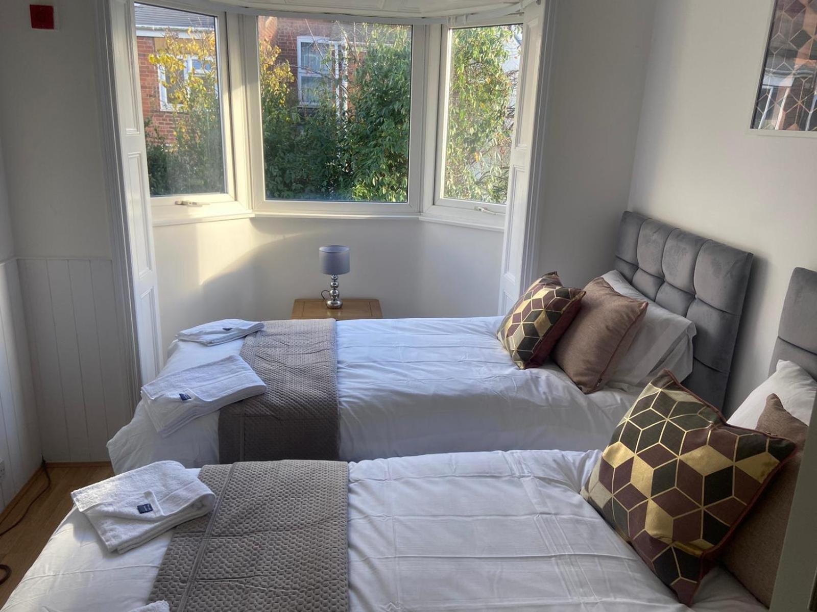 Ferienwohnung Raleigh Ff&Tf - 1 Bed Georgian Flat In The Centre Of Exeter, Free Parking With Wifi Zimmer foto