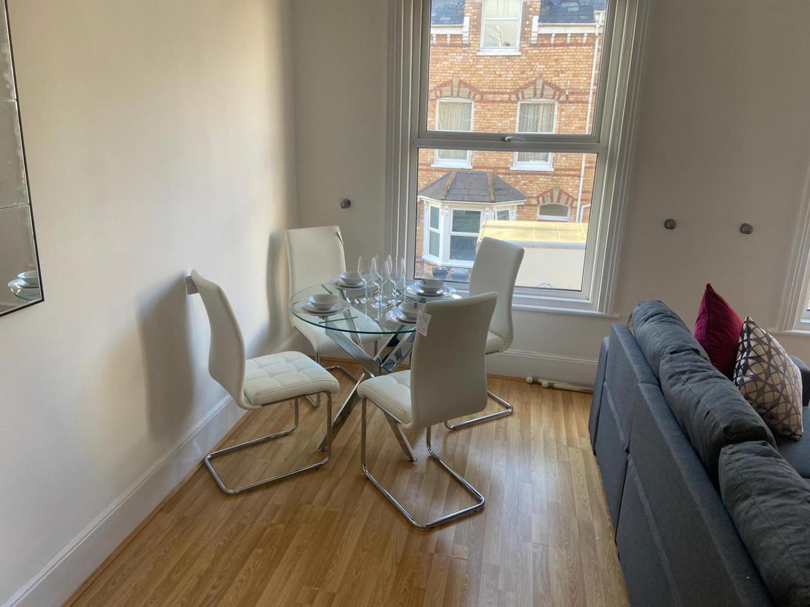 Ferienwohnung Raleigh Ff&Tf - 1 Bed Georgian Flat In The Centre Of Exeter, Free Parking With Wifi Exterior foto