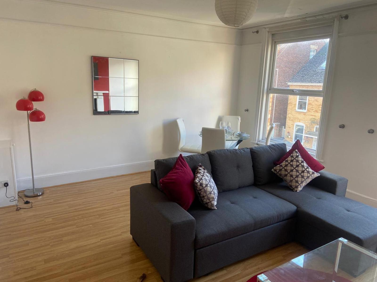 Ferienwohnung Raleigh Ff&Tf - 1 Bed Georgian Flat In The Centre Of Exeter, Free Parking With Wifi Zimmer foto